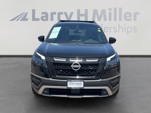 Certified 2025 Nissan Pathfinder Rock Creek AWD/4WD image 8