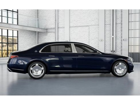 Certified 2023 Mercedes-Benz Maybach S 680 4MATIC image 17
