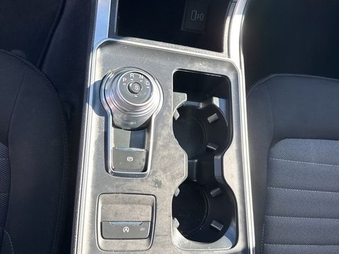 Used 2024 Ford Edge SE w/ Black Appearance Package image 15