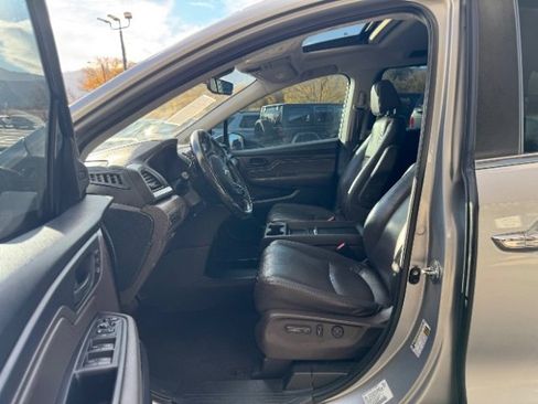 Used 2018 Honda Odyssey EX-L image 22