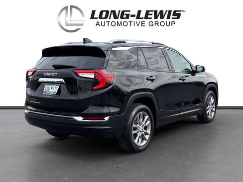 Used 2024 GMC Terrain SLT image 7