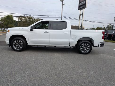 Used 2023 Chevrolet Silverado 1500 RST image 8