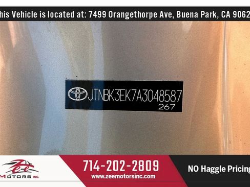 Used 2010 Toyota Camry XLE FWD image 52