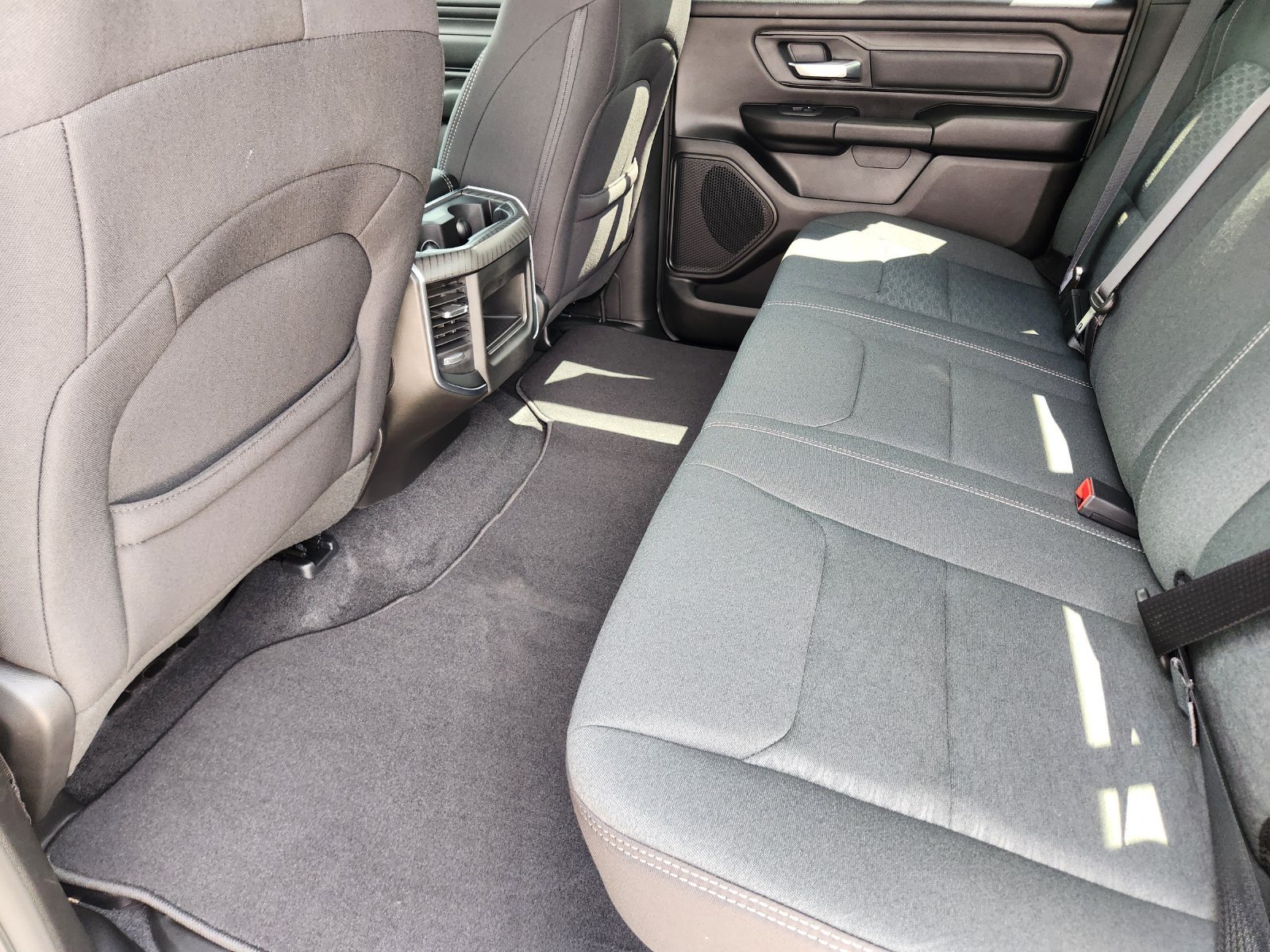 New 2026 RAM 1500 Express AWD/4WD image 25