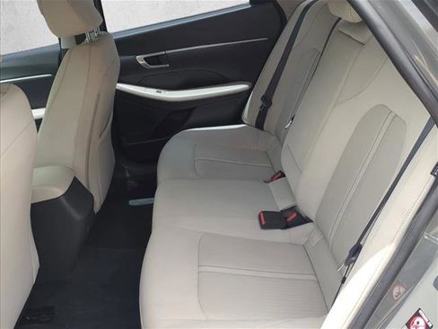 Used 2022 Hyundai Sonata SEL FWD image 23