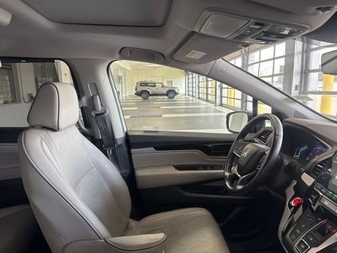 Used 2023 Honda Odyssey Elite image 13