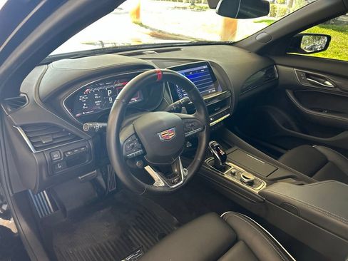 Used 2024 Cadillac CT5 V Blackwing w/ Driver Assist Package RWD image 3