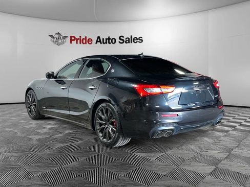Used 2019 Maserati Ghibli GranSport image 6