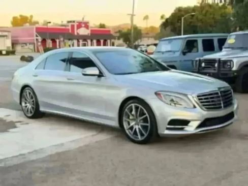 Used 2014 Mercedes-Benz S 550 Sedan image 2