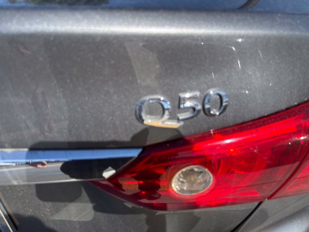 Used 2015 INFINITI Q50 Premium w/ Navigation Package RWD image 30