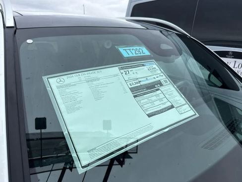 New 2026 Mercedes-Benz GLB 250 4MATIC image 8