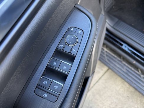 New 2026 Nissan Armada SV image 16