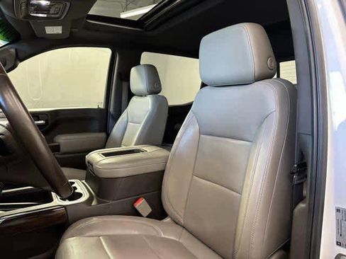 Used 2019 GMC Sierra 1500 SLT w/ SLT Premium Plus Package image 11