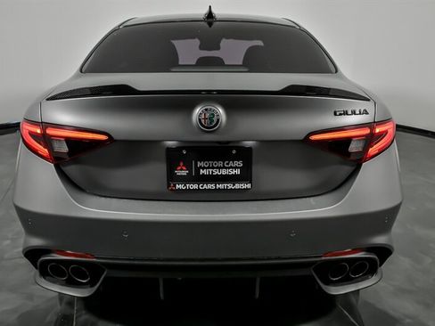 Used 2019 Alfa Romeo Giulia Quadrifoglio RWD image 9