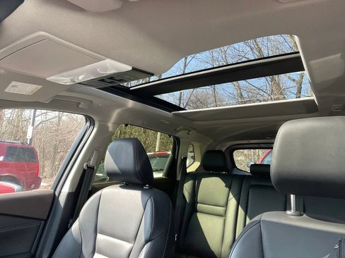 Certified 2023 Nissan Rogue SV w/ SV Premium B Package AWD/4WD image 7