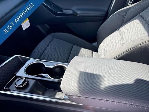 New 2026 Chevrolet Equinox LT image 21