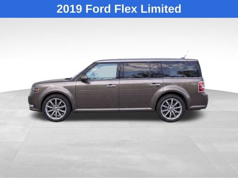 Used 2019 Ford Flex Limited FWD image 2