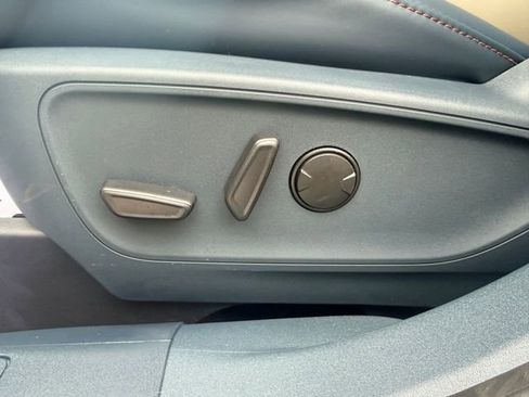 New 2026 Ford Maverick Lariat w/ 4K Tow Package image 17