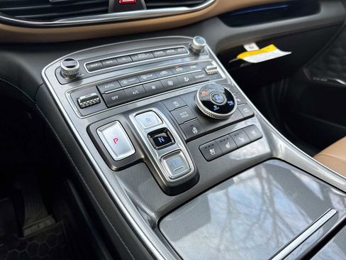 Used 2023 Hyundai Santa Fe Calligraphy w/ Winter Weather Package image 31