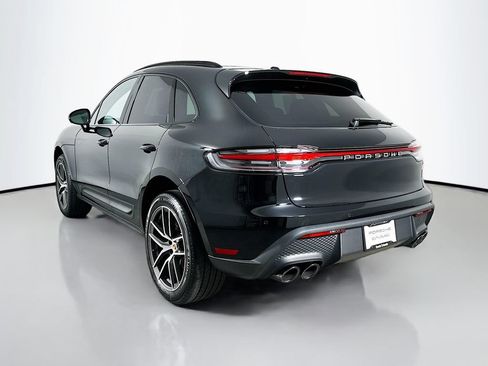 Certified 2026 Porsche Macan AWD/4WD image 3