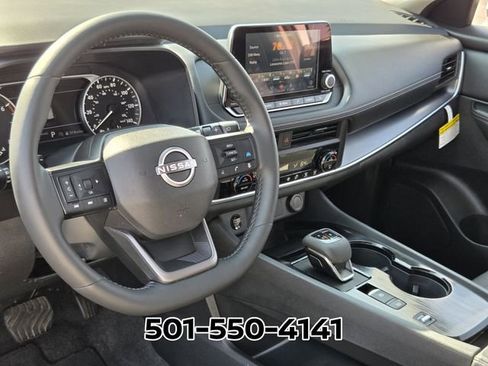 Used 2026 Nissan Rogue SV w/ Cold Weather Package FWD image 9