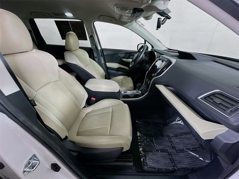 Used 2022 Subaru Ascent Premium w/ Convenience Package image 12