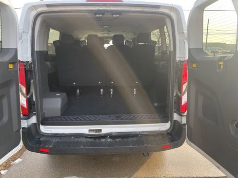 Used 2023 Ford Transit 350 XLT image 11