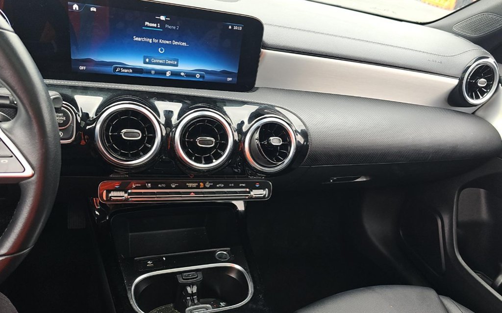 Used 2025 Mercedes-Benz CLA 250 4MATIC image 8