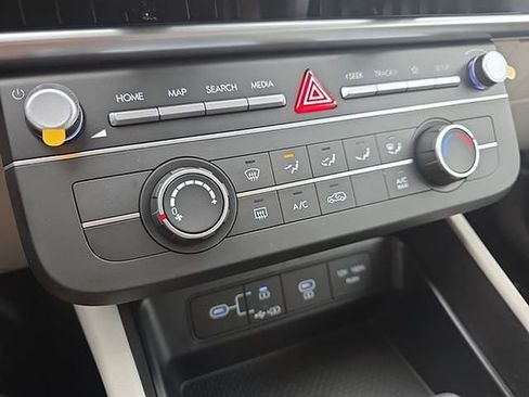 New 2026 Hyundai Tucson SE image 33