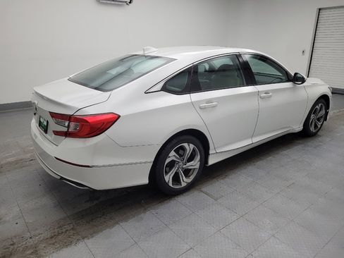 Used 2018 Honda Accord EX-L image 10