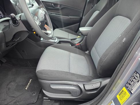 Used 2021 Hyundai Kona SE FWD image 10