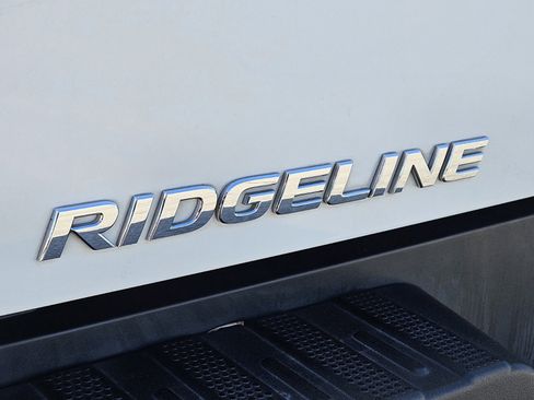 Used 2019 Honda Ridgeline RTL-T image 16