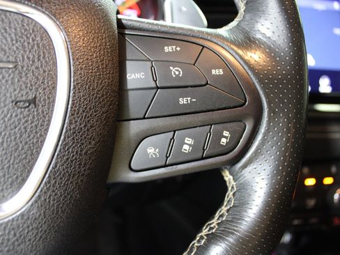 Used 2021 Dodge Durango SRT w/ Premium Interior Group AWD/4WD image 18