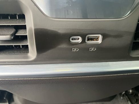 Used 2025 GMC Sierra 1500 Elevation AWD/4WD image 38