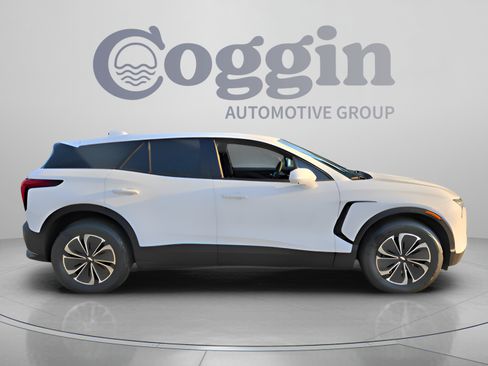 New 2025 Chevrolet Blazer EV LT AWD/4WD image 7