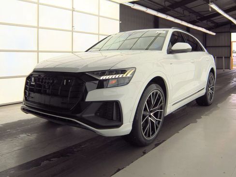 Used 2023 Audi Q8 Premium Plus w/ Premium Plus Package AWD/4WD image 10