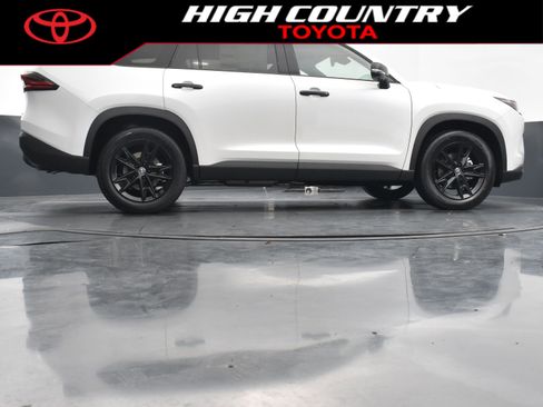 New 2026 Toyota Grand Highlander AWD Hybrid image 40