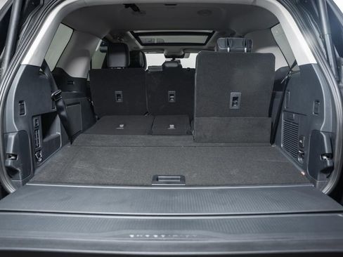 New 2026 Ford Expedition Platinum w/ Driver's Package AWD/4WD image 9