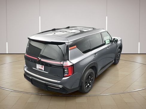 Certified 2025 Nissan Armada PRO-4X AWD/4WD image 34