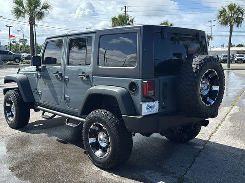 Used 2014 Jeep Wrangler Unlimited Sport w/ Quick Order Package 24S AWD/4WD image 3