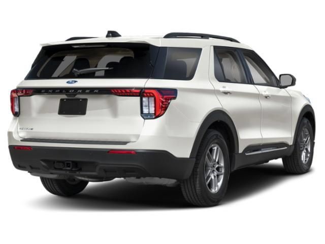 New 2026 Ford Explorer Active RWD image 3