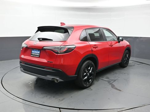 Used 2024 Honda HR-V Sport image 6