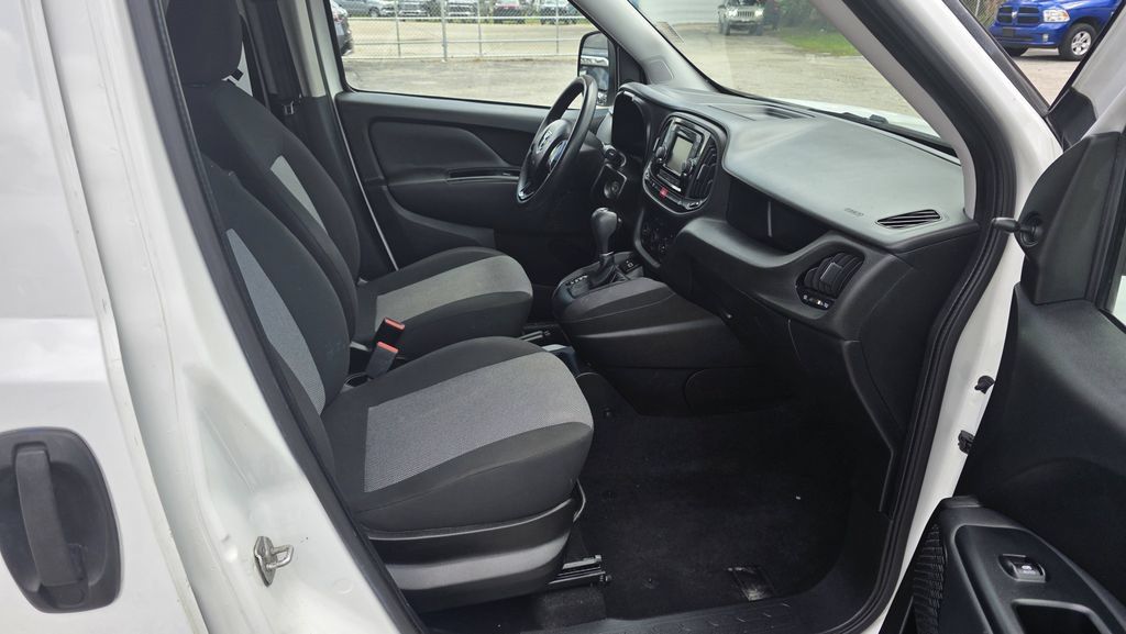 Used 2021 RAM ProMaster City Tradesman FWD image 6