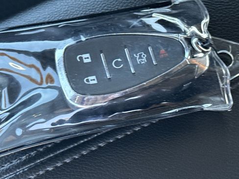 Used 2025 Chevrolet Malibu LT image 33