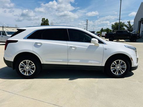 Used 2020 Cadillac XT5 Premium Luxury w/ LPO, Floor Liner Package FWD image 40