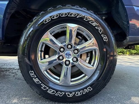 Used 2018 Ford F150 XLT w/ Equipment Group 302A Luxury AWD/4WD image 25