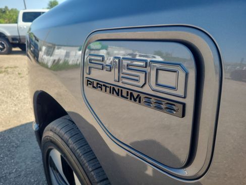 Used 2023 Ford F150 Lightning Platinum AWD/4WD image 24