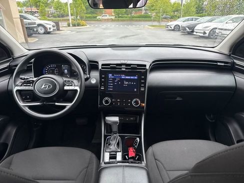 Certified 2023 Hyundai Tucson SEL AWD/4WD image 12