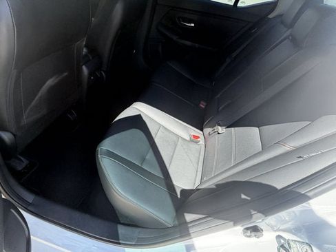 Used 2020 Nissan Sentra SV FWD image 12