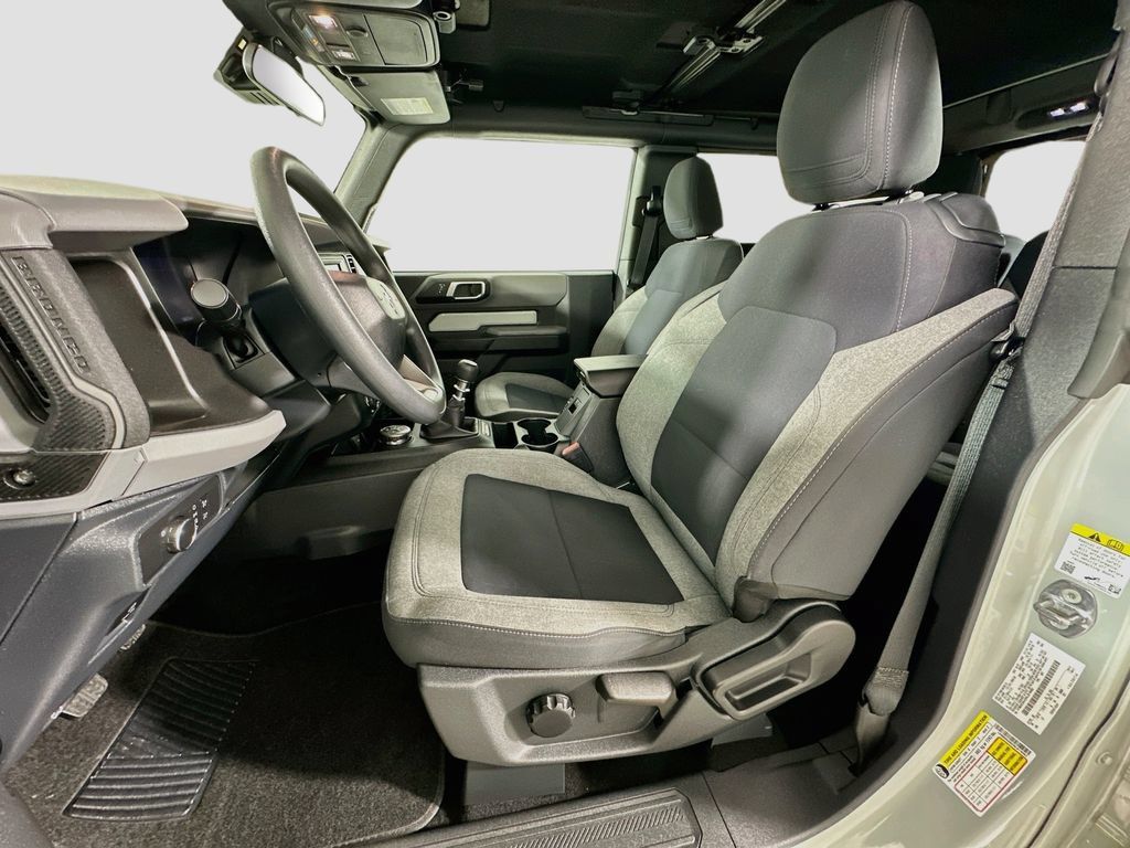 Certified 2022 Ford Bronco 2-Door AWD/4WD image 19